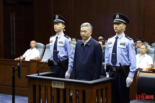 记者：费莱尼16日归队身体状态不错，刘彬彬、郑铮有望复出